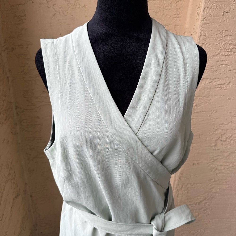 Everlane The Japanese GoWeave Wrap Dress Sz 12 Sage Green Midi Sleeveless - Picture 4 of 14